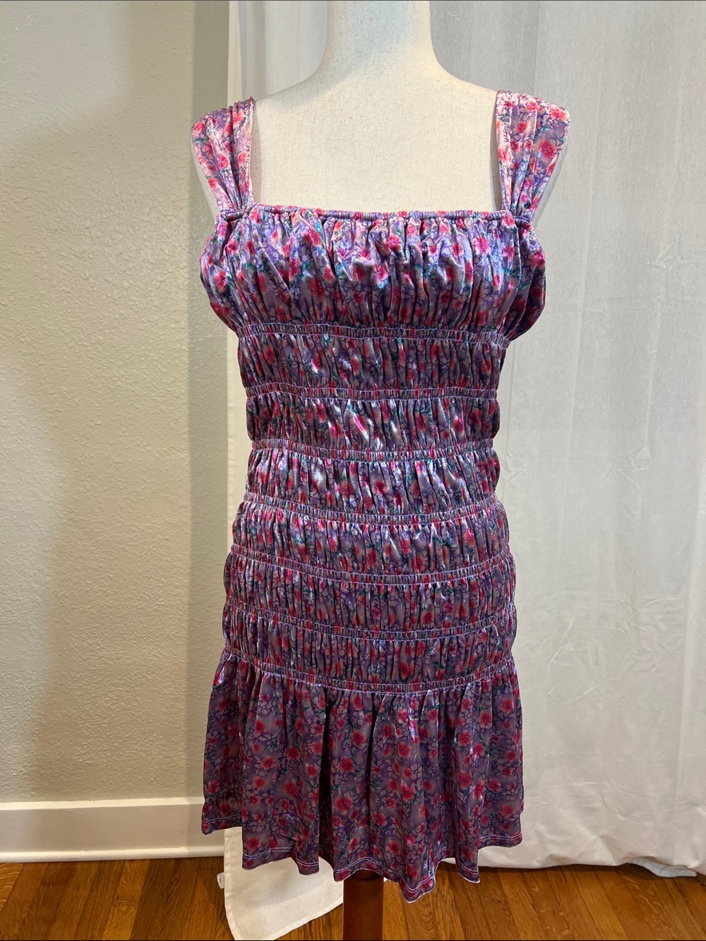 Free the Roses Purple Floral Velvet Smocked Mini Dress. Size L. NWT